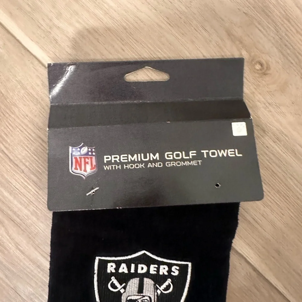 Brand new  raiders towel - Picture 3 of 3